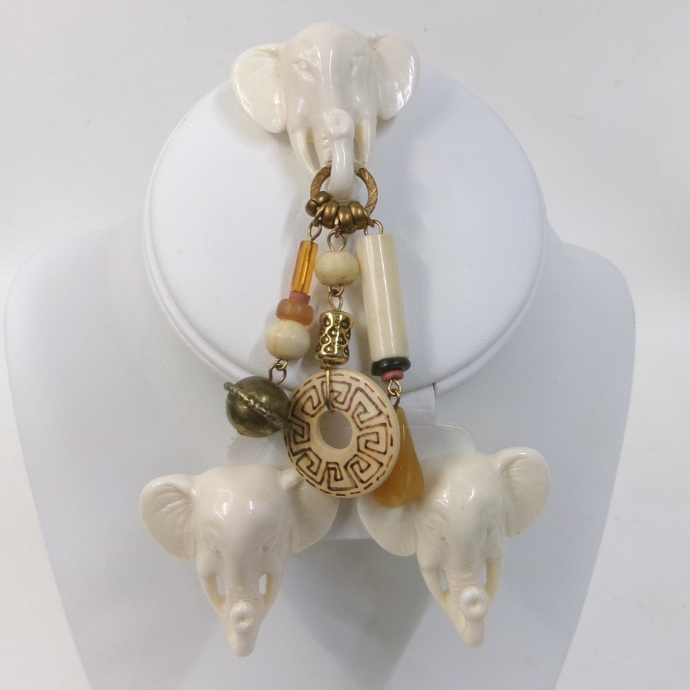 Vintage Elephant Dangle Brooch & Clip On Earrings Jewelry Set